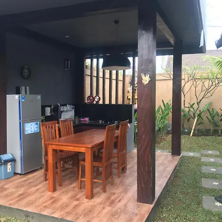 Dadong Guesthouse By Sila Dharma